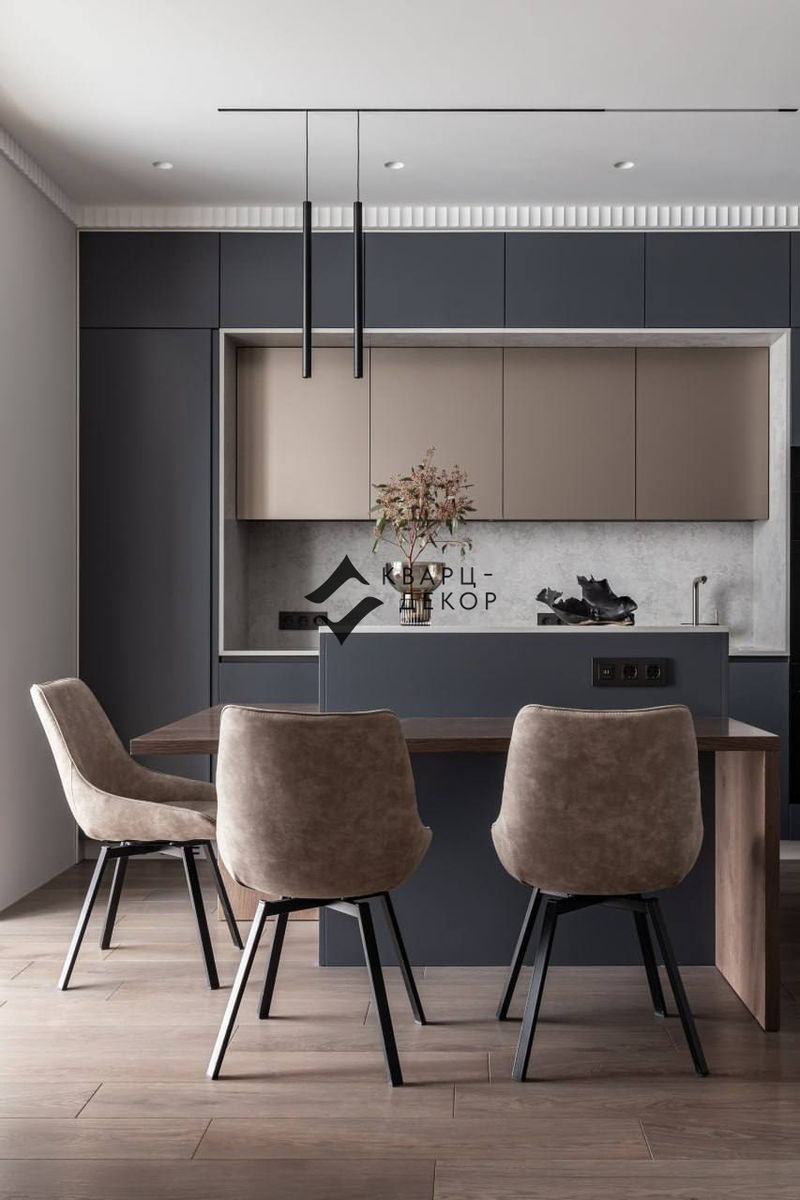 BQ8864 NAXOS (H)
