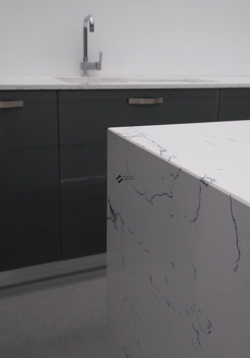 BQ8440 BIANCO VENATO