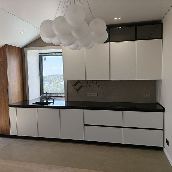 Столешница из кварцевого агломерата Vicostone Java Noir BQ 8812 8
